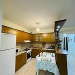 Aleksander's New And Spacious In