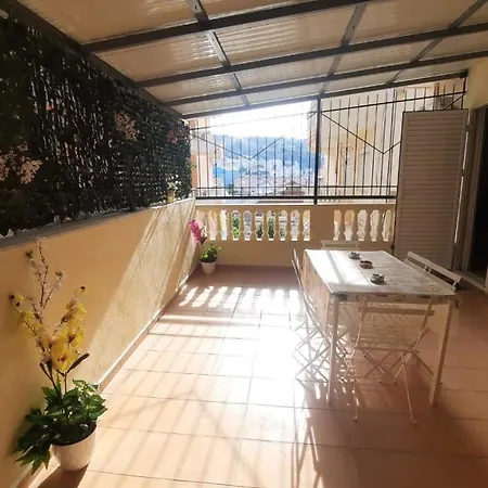 Appartamento Aleksander's New And Spacious In Sarandë